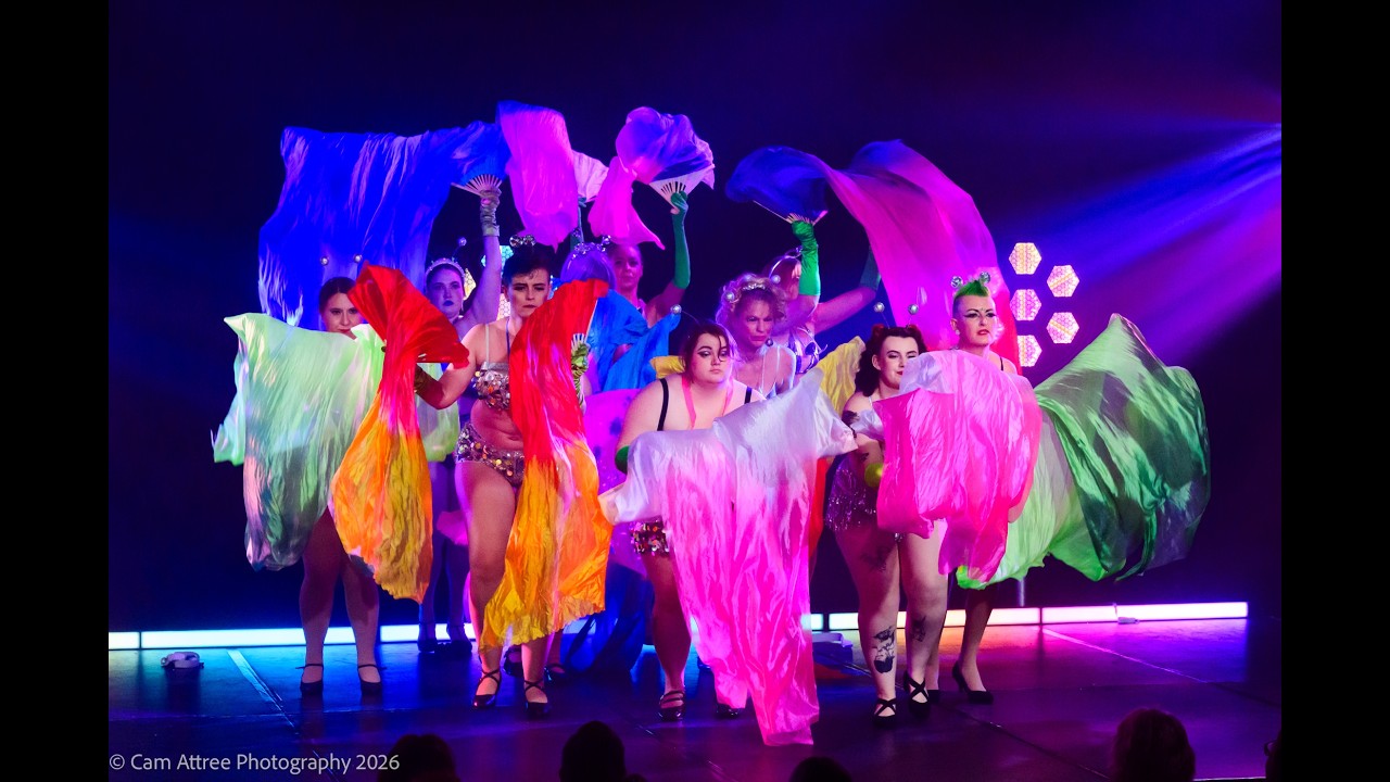 Silk Veil Fan students perform Disco Snails - The Bombshell Burlesque Academy