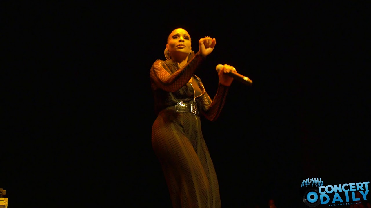 Adina Howard performs 