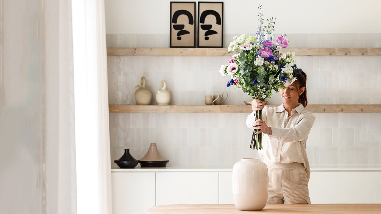 Combinatie-deal - Zijden Boeket met Vaas - FloraWorks - 20% korting op een bijpassende vaas