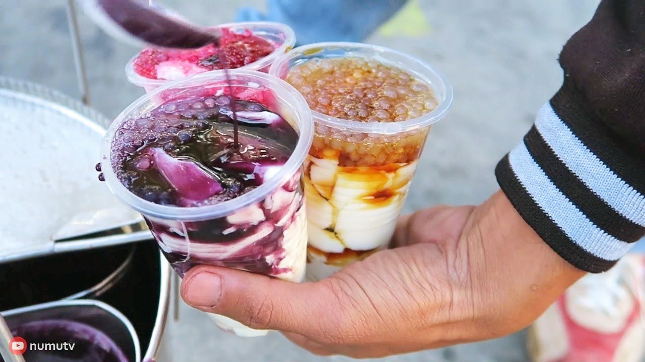 TAHO - Philippines Street Food | Soy Pudding with Sago Pearls and Brown Sugar Syrup