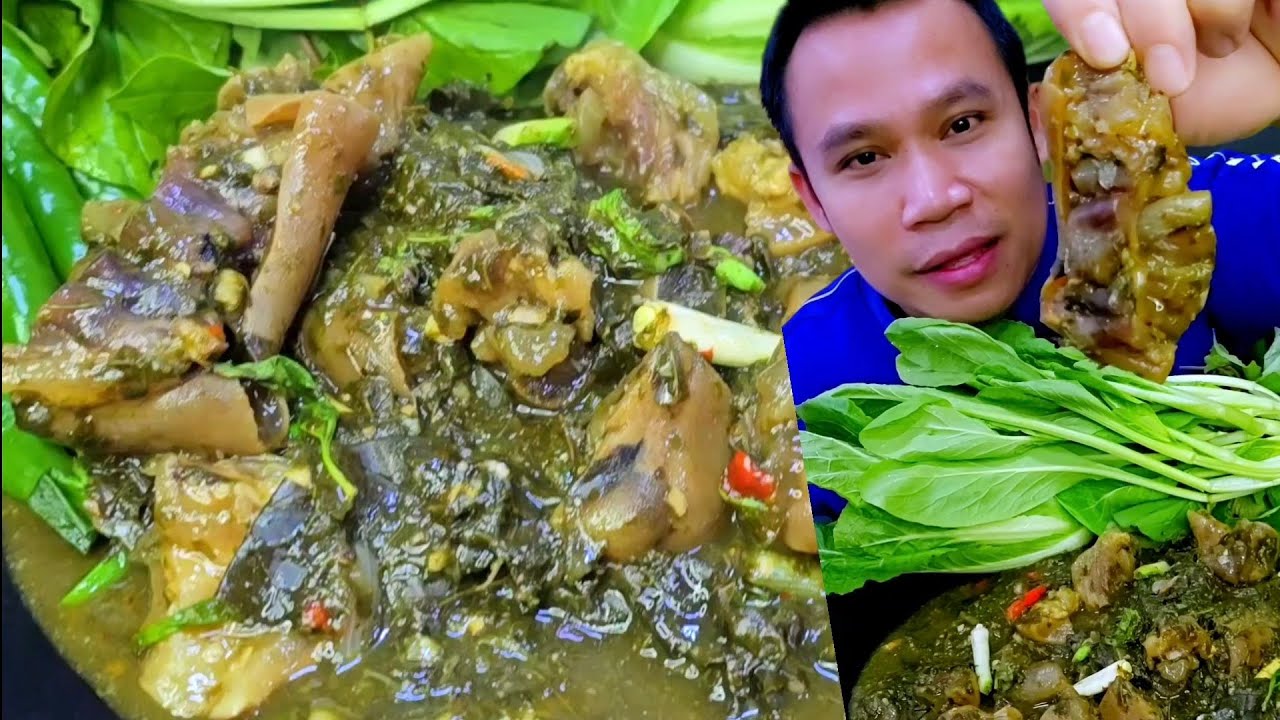 แกงขี้เหล็กนัวๆใส่ตีนวัวผักอีตู่หอมๆแซ่บๆ
