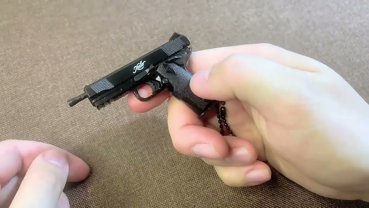 Llavero Tactico Replica De Armas De Fuego Pistola 1911 Negro