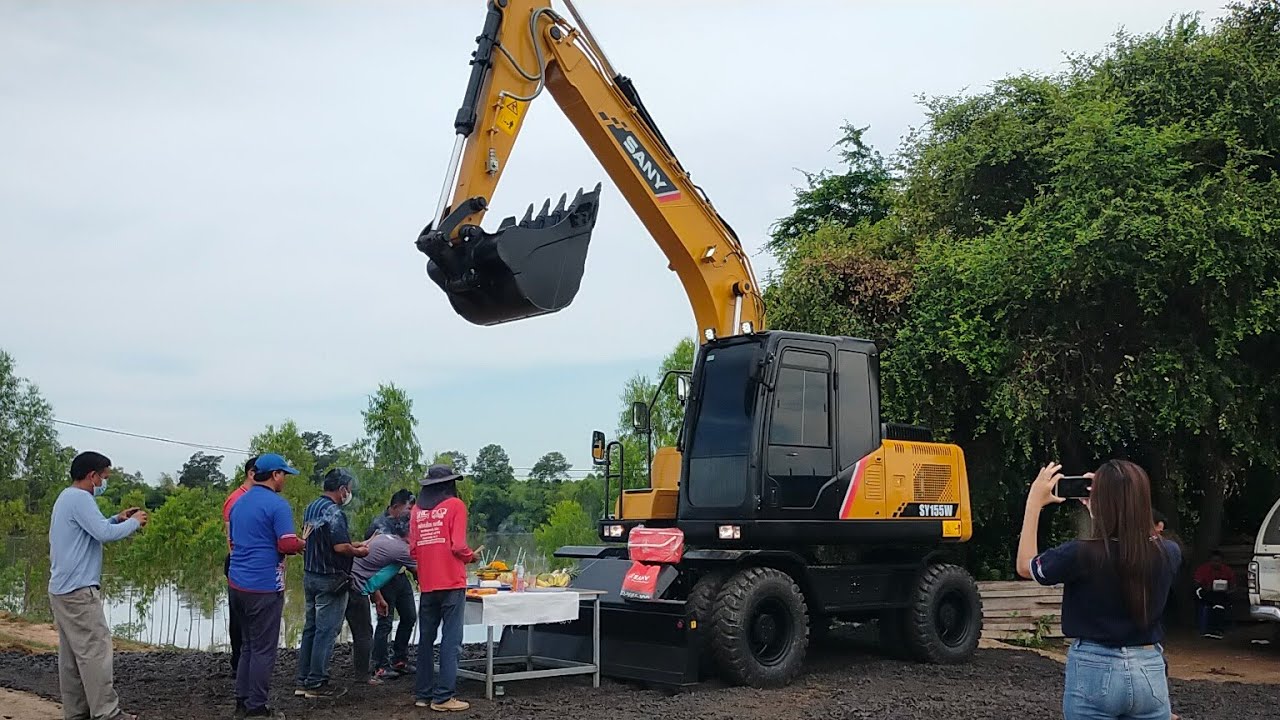 รถขุดล้อยางSANYsy155W ช่างศูนย์อธิบายระบบการทำงานและดูแลรักษาละเอียดยิบ