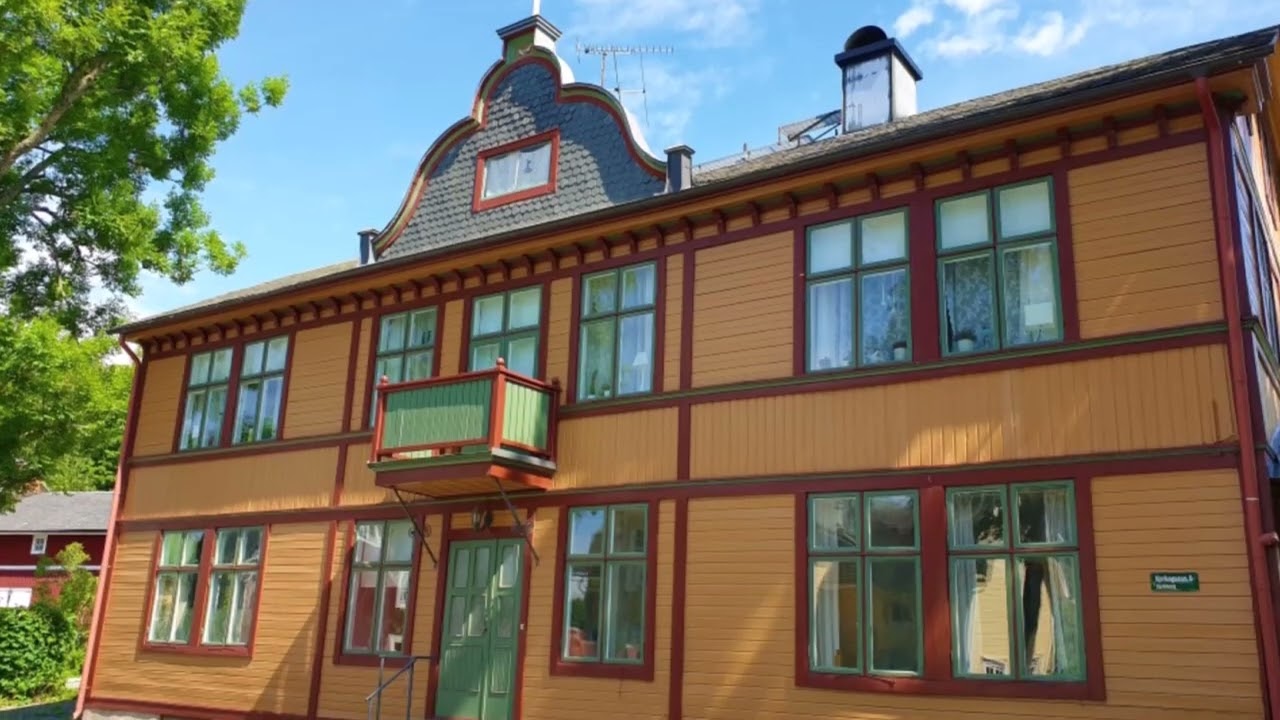 H&auml;llefors