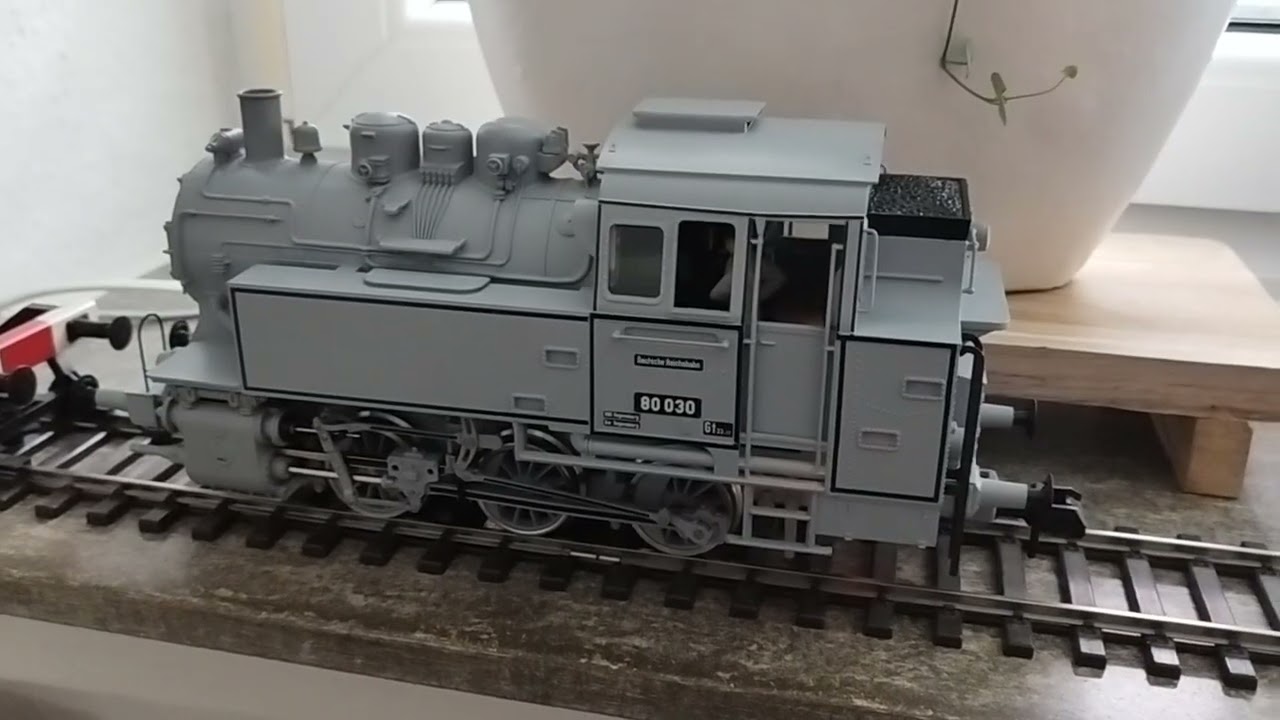 Märklin Spur 1 Dampflok BR 80 mit ESU LokSound 5 und Rauch (Teil 1 von 2)