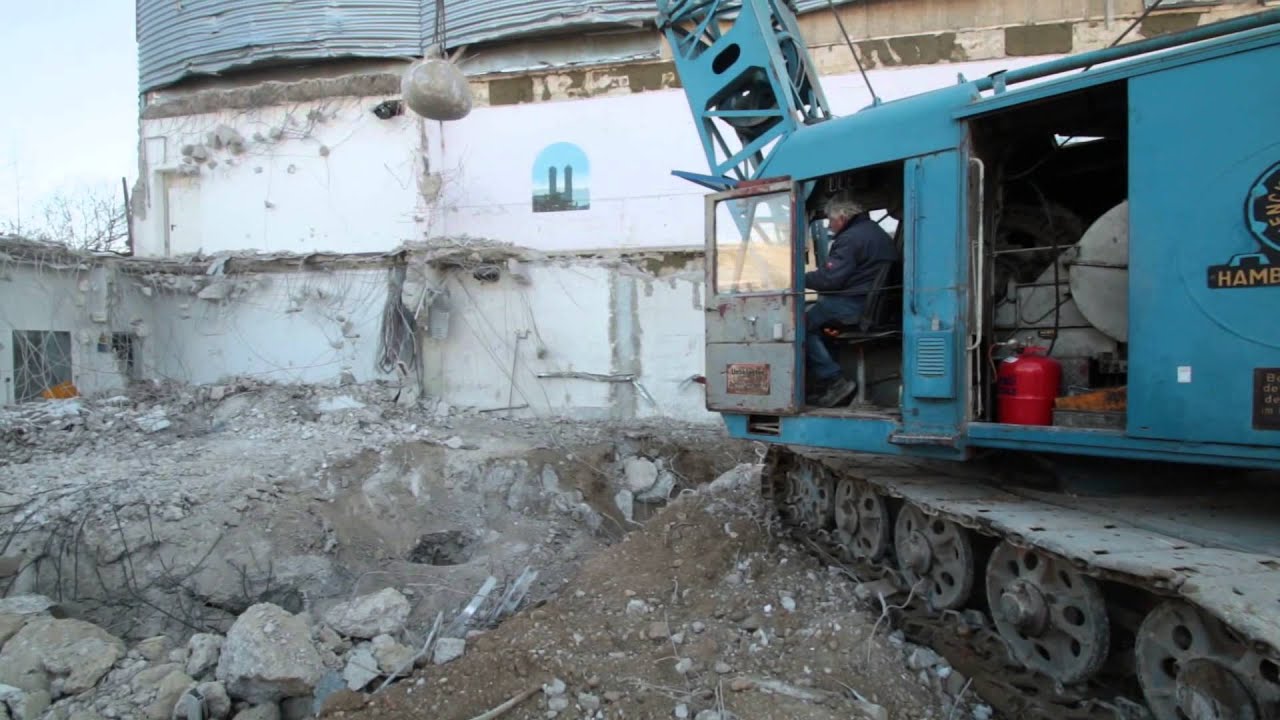 Menck M154 with 8to wrecking ball