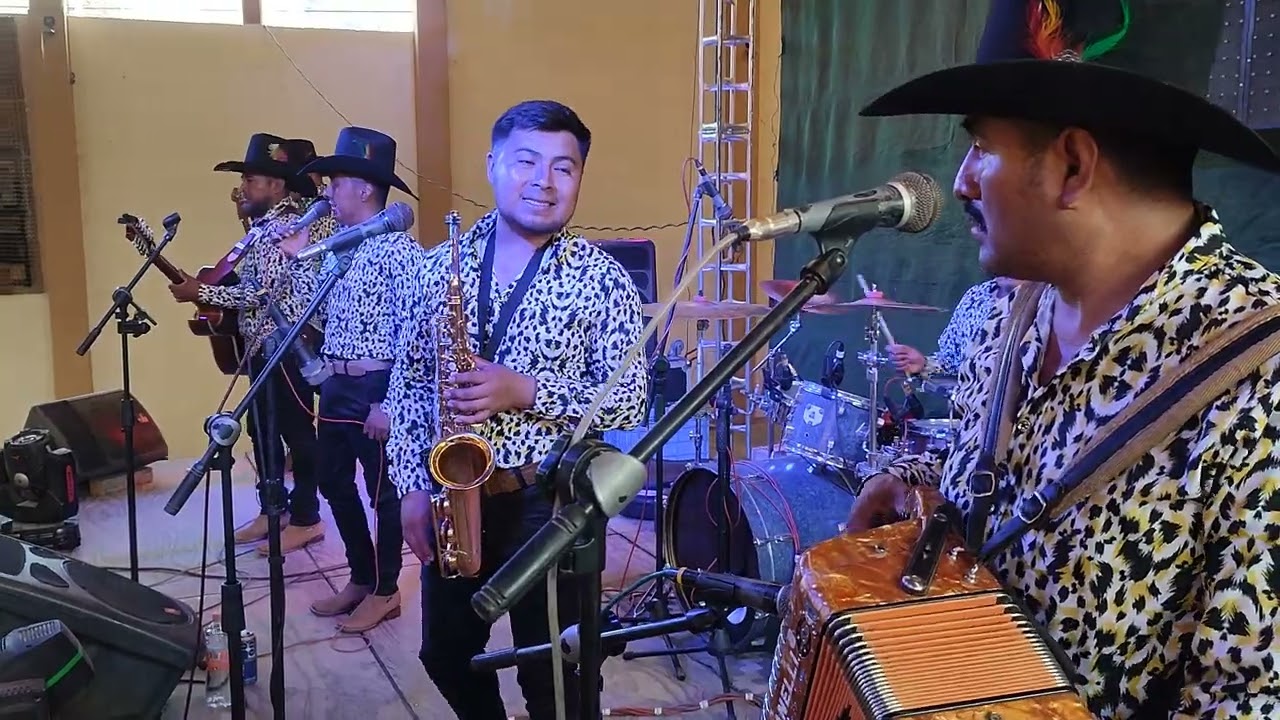 Que chulos ojos - Mátalas / El Nuevo Acorde/ San Pedro totolapam