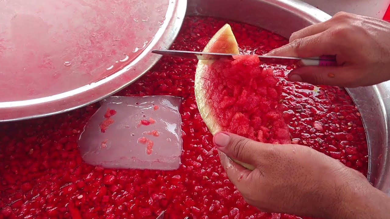 Summer Drink | Amazing Ice Watermelon Juice | Street Food of Karachi Pakistan | Tarbooz Ka Sharbat