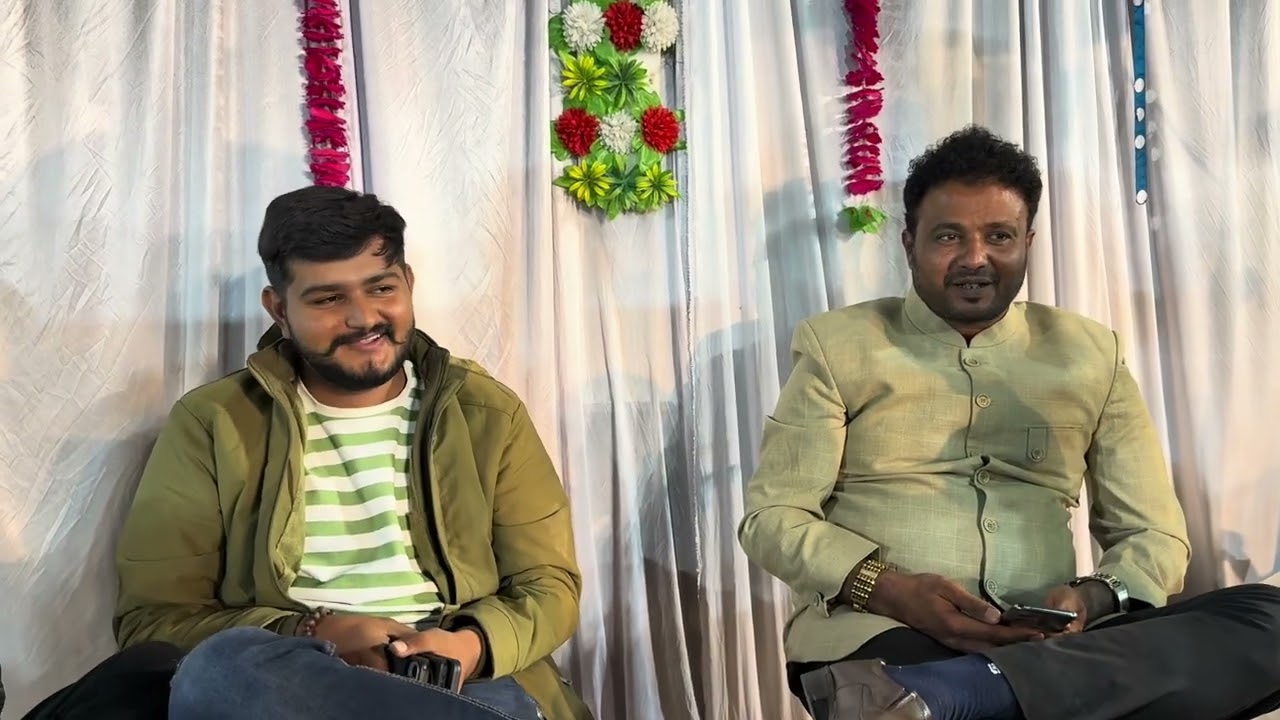 વિજય મામા એ  સાલું પ્રોગ્રામ મા નીદર કરે લીધી 😅🤣