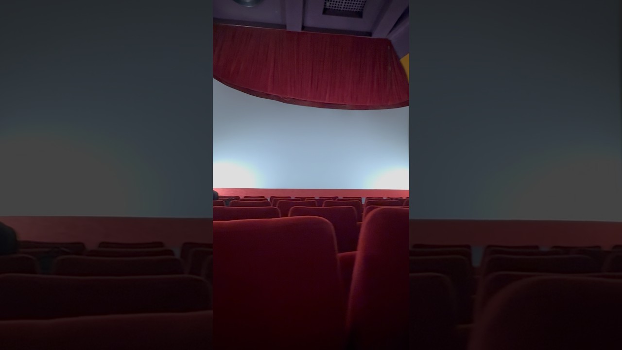 Inside Cinema Escurial in 