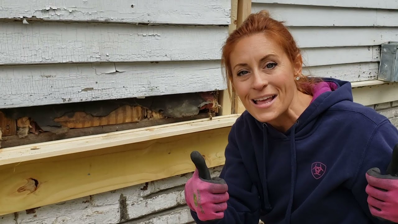 Taking the exterior Siding back to Historic Standards...and the mess we found underneath!