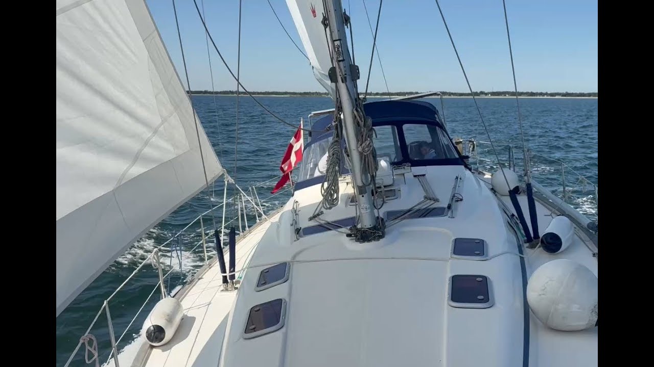 Bavaria 46 Cruiser   Sails