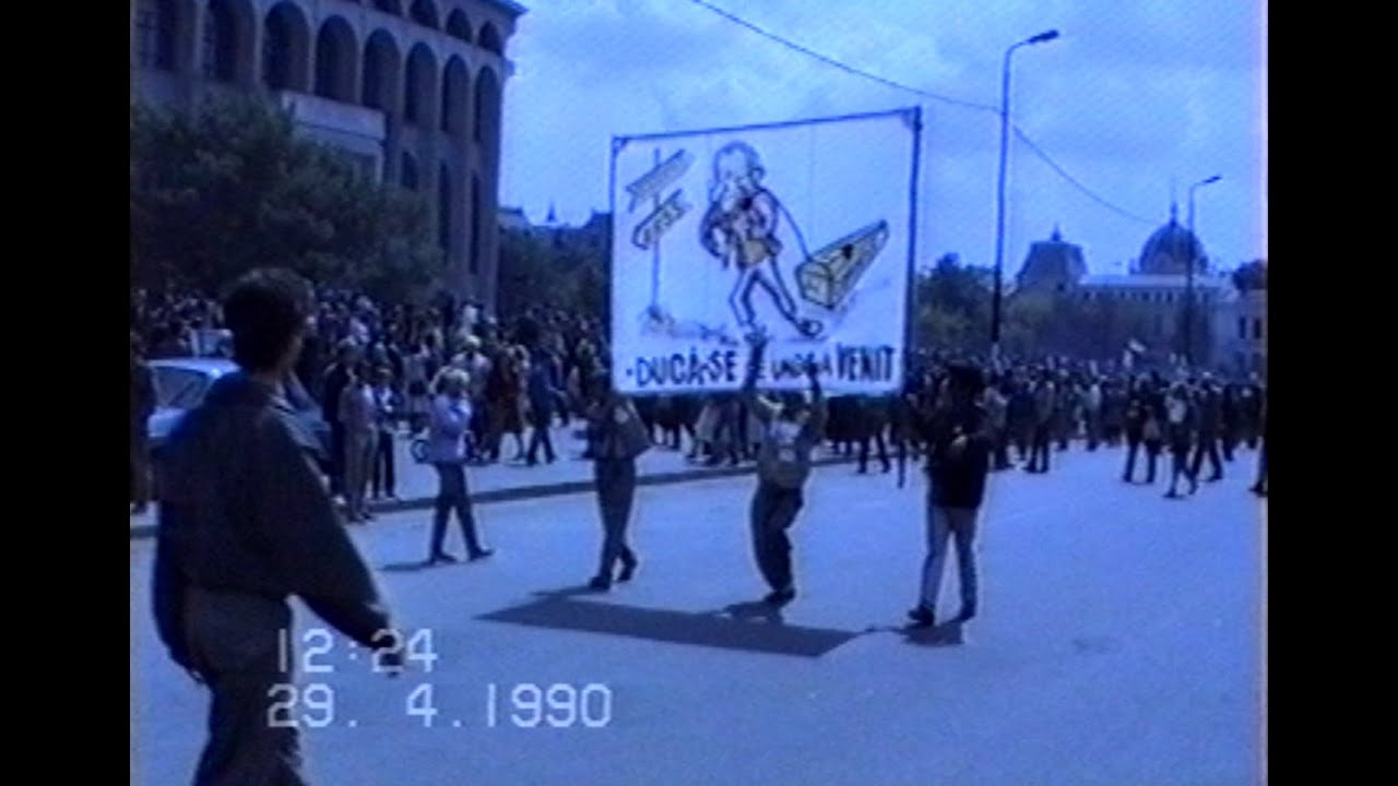 29 Aprilie 1990  --  Piata Universitatii