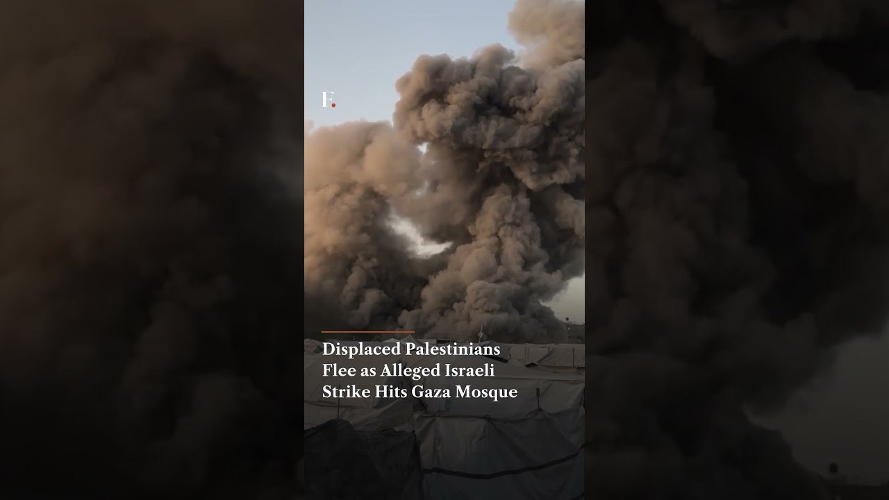 Displaced Palestinians Flee as Alleged Israeli Strike Hits Gaza Mosque | Firstpost News | N18G