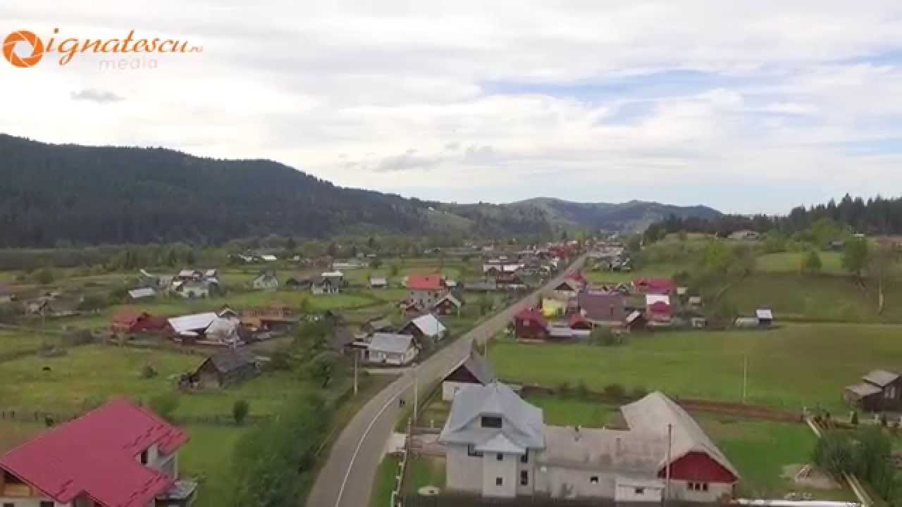 Moldovita Suceava   Filmare aeriana 2015   Muzica  Hutulca interpretata de Formatia Cetina