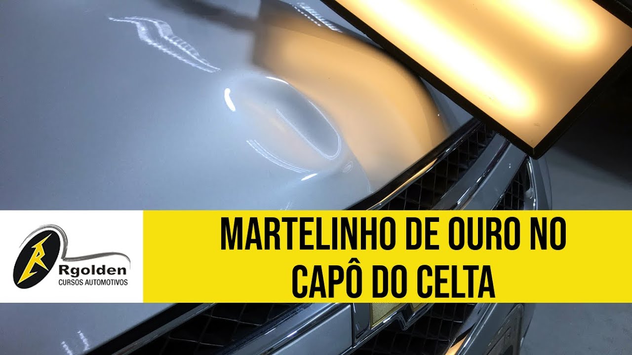 Martelinho de Ouro no Capô do Celta