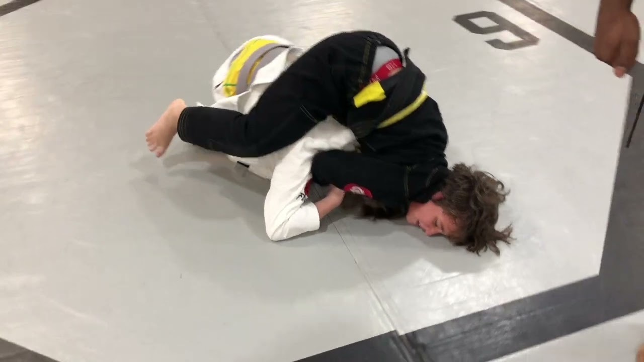 Thanksgiving Throwdown MD: Michael Brennan vs Julian Beltran - Good Fight Sub-Only BJJ Match