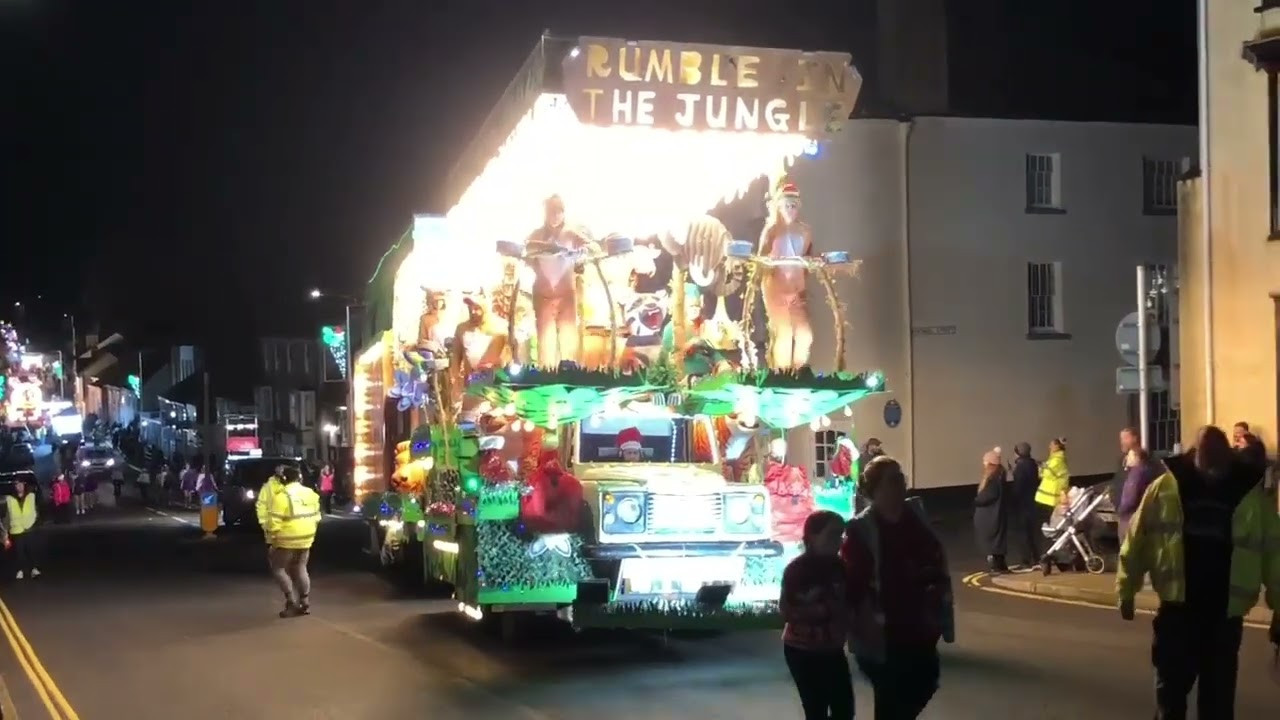 Honiton Christmas Carnival 2025 - One Plus One CC