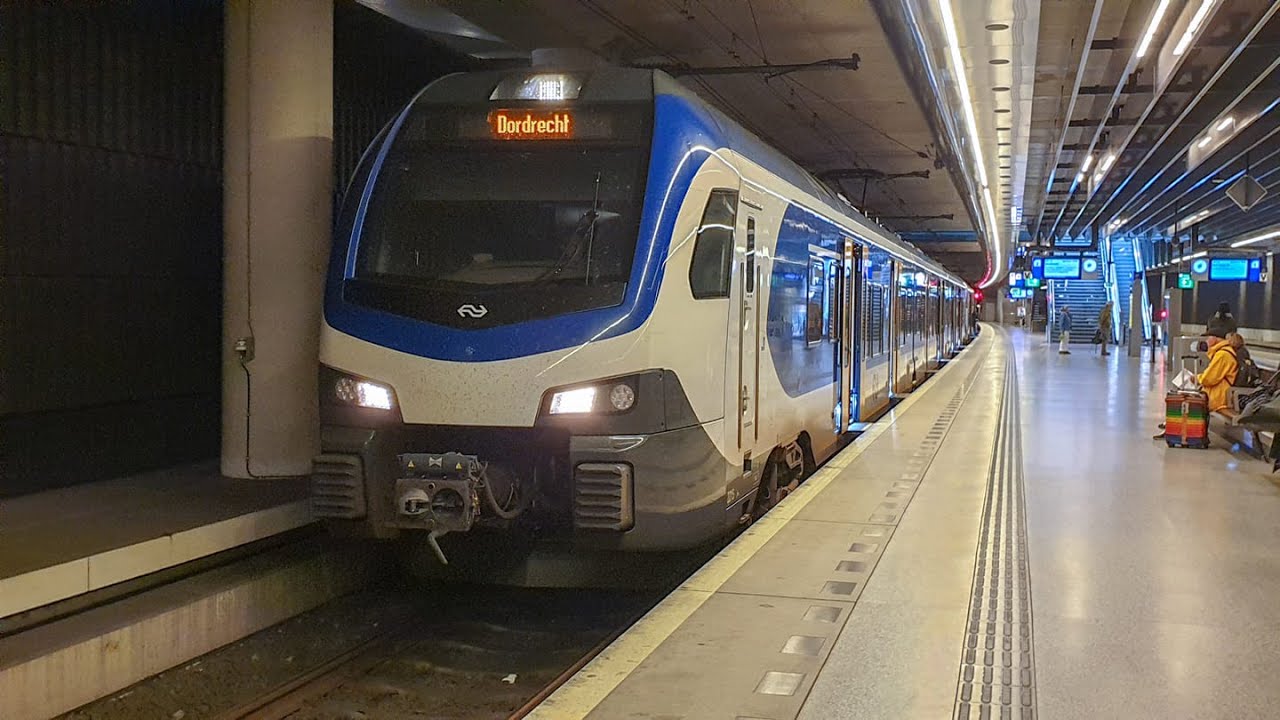 NS FLIRT 2215 en 2525 op station Delft als sprinter naar Dordrecht!
