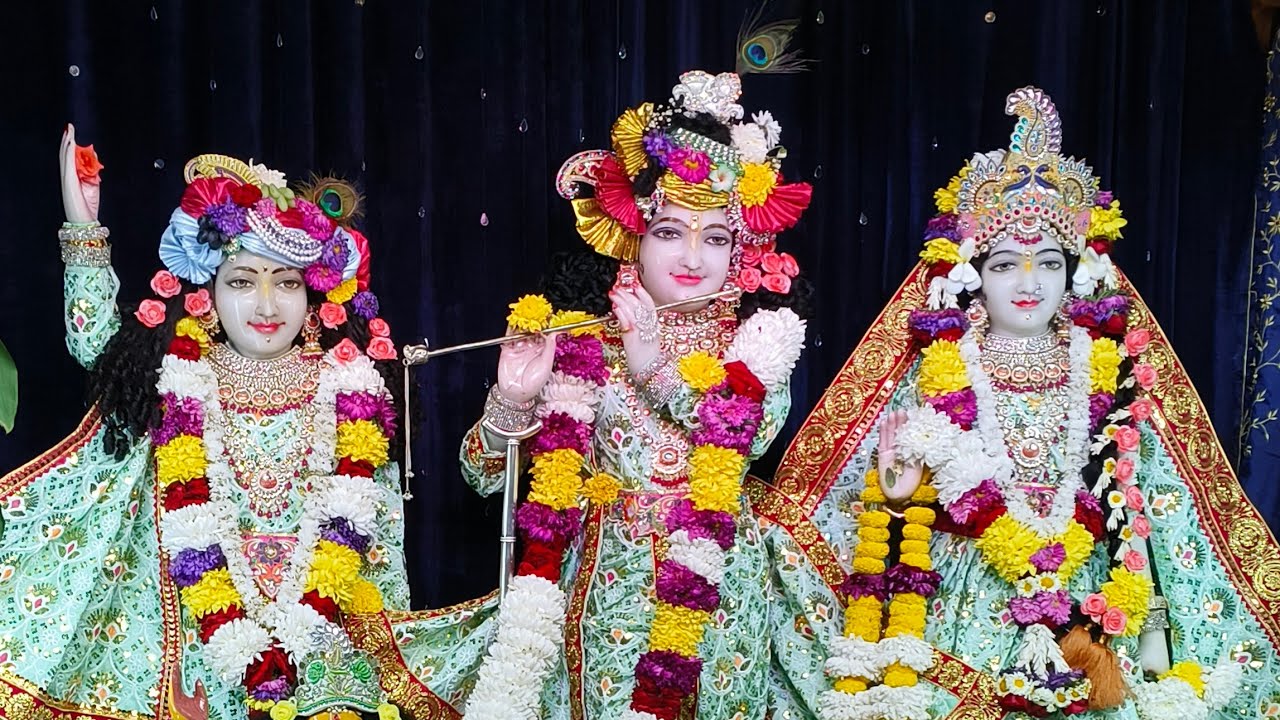 Goudiya Kirtan (Sanjay Mukunda) is live!