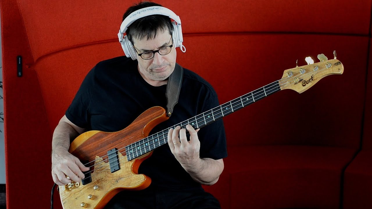 JEFF BERLIN - CORT RITHIMIC BASS & LESSON