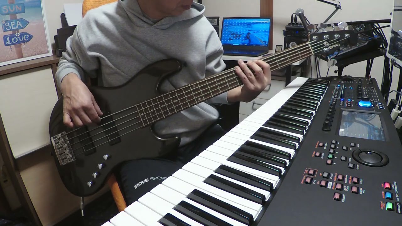 Over The Mountain (key= G# m)