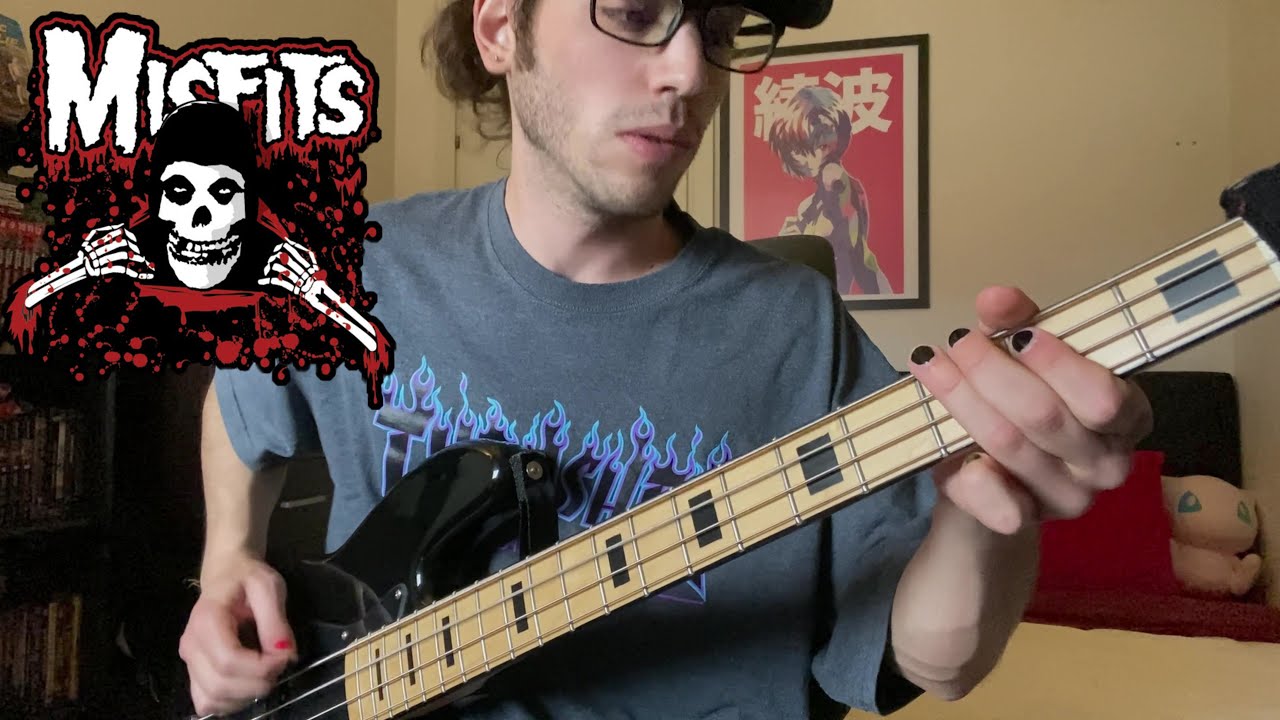 MISFITS - Dig Up Her Bones (Bass Cover) 2022 + Tabs