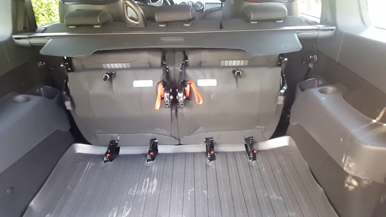 Démonstration Sièges Arrières - Dacia Lodgy Stepway Advance