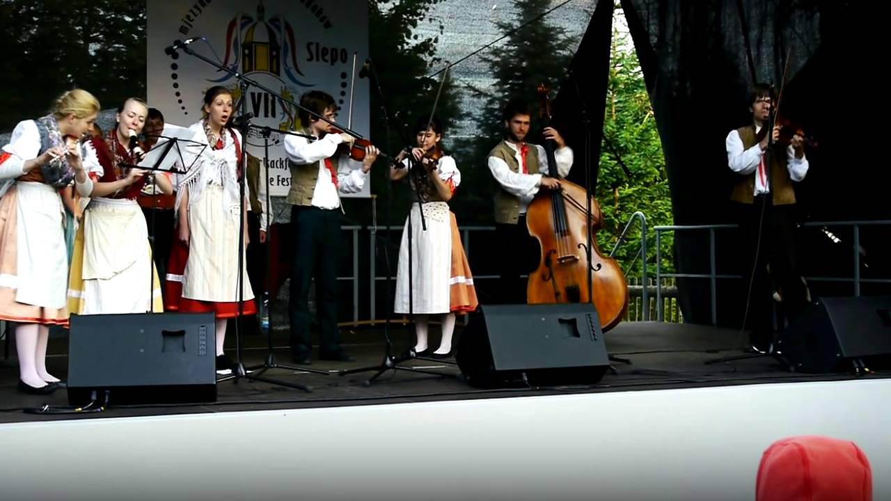 Lidová muzika z Chrástu - Sulislavskej kostelíčku