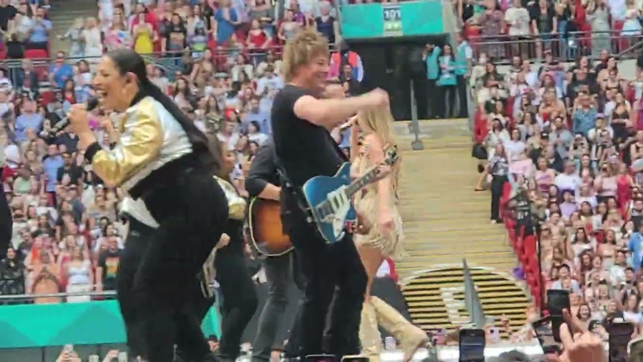 Taylor Swift - Love Story  23/6/24 Wembley Stadium