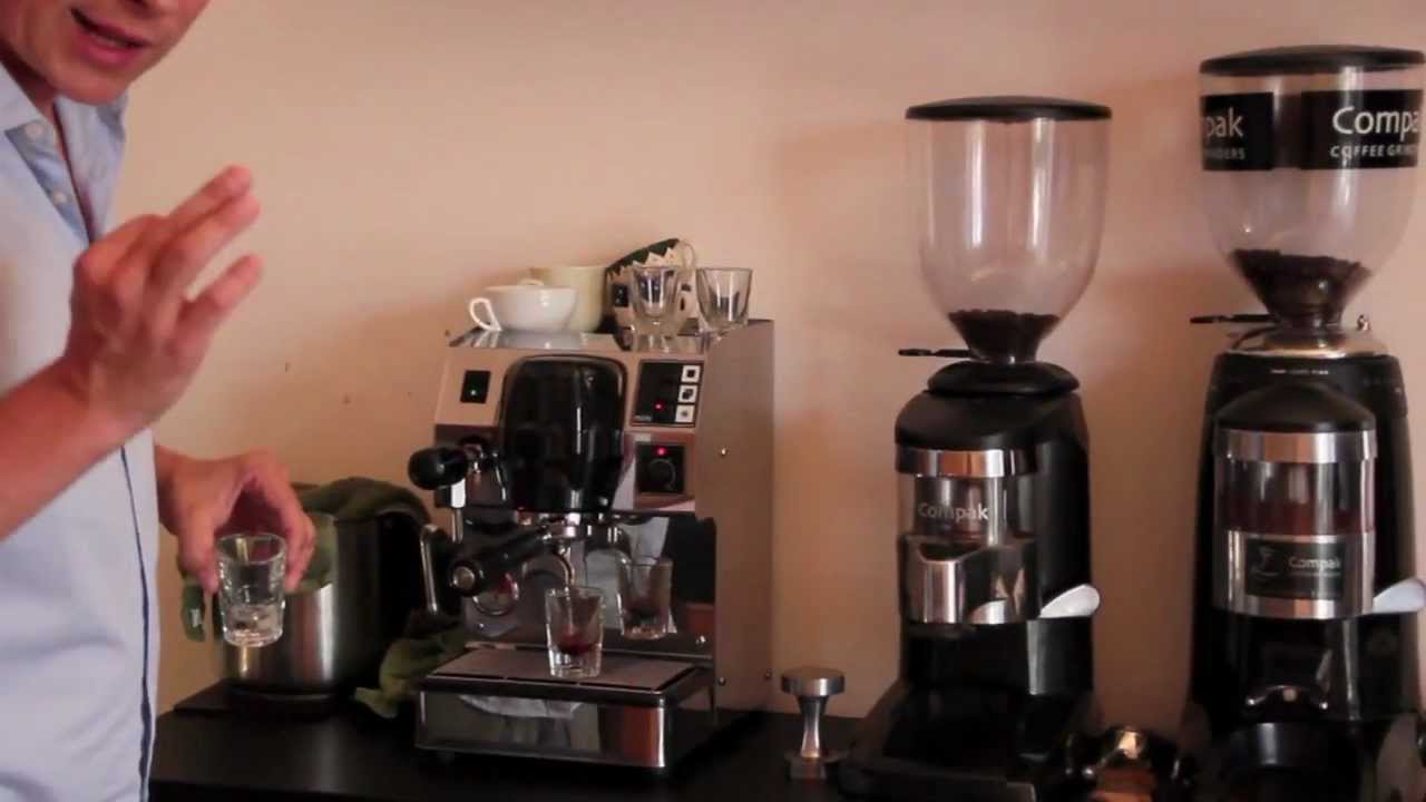curso barista con barista kim - como hacer un café americano - filtro.mov