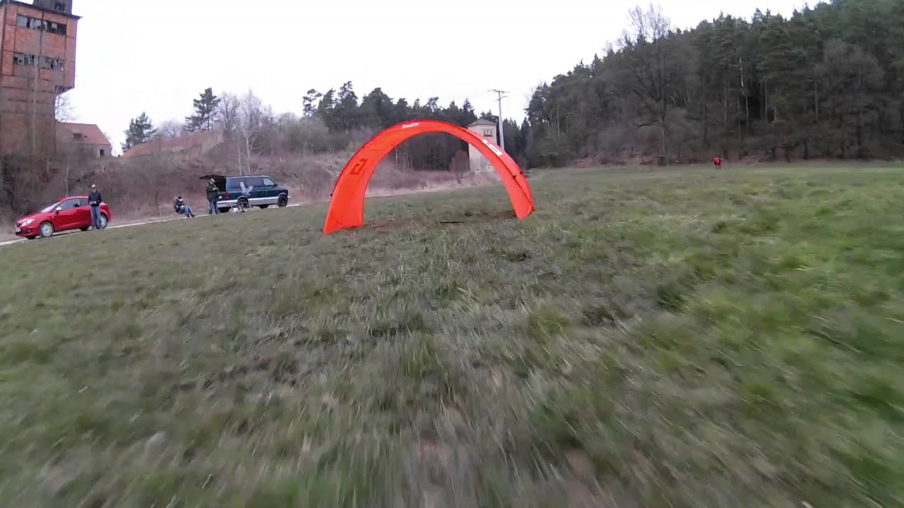 ZMR250 erste Testrunde mit Graupner Gates - RunCam2 HD Video