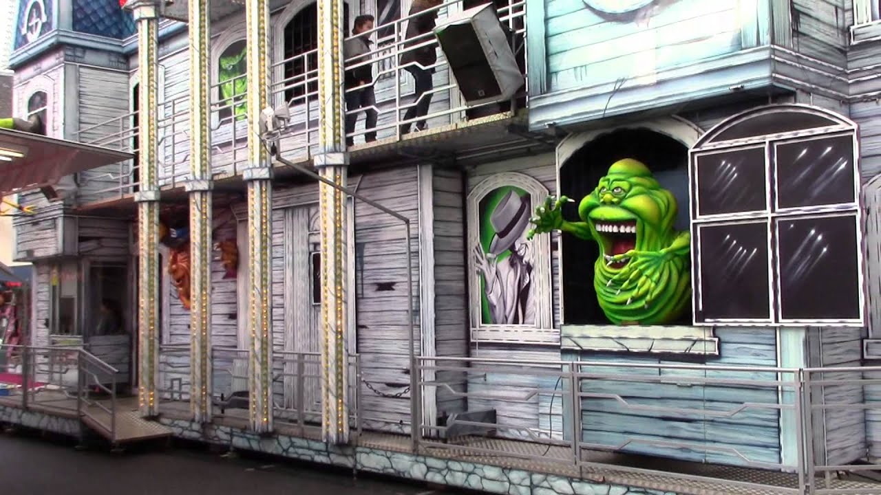 Fête foraine de Oucques 2015.