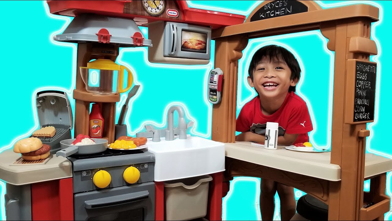 PLAY KITCHEN and RESTAURANT Playset from LITTLE TIKES