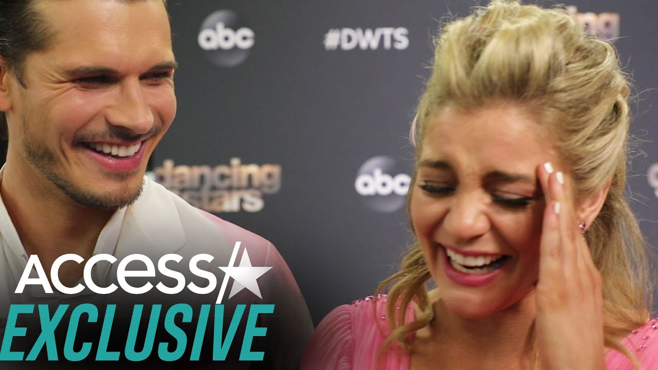 Lauren Alaina Hilariously Breaks Down In Tears Over Tim McGraw Following Her On Twitter