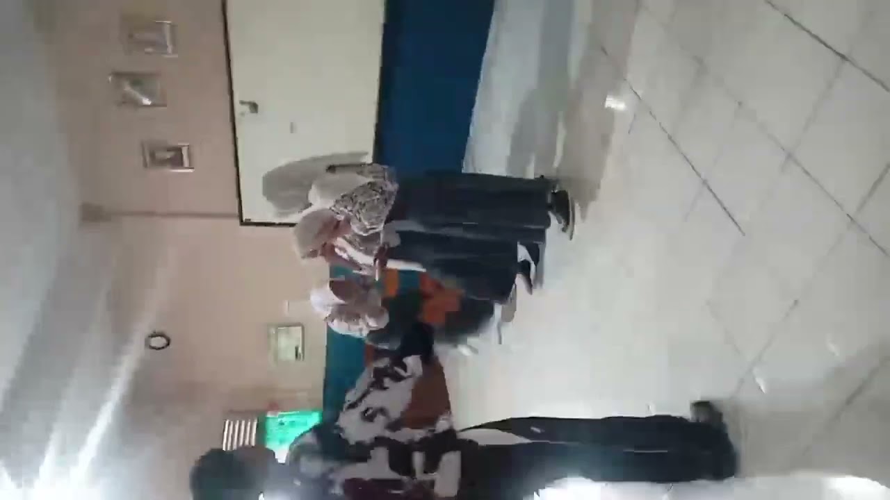 Sorotan 0.00 - 0.45 dari Noer andini Wulandari sedang live sekarang!