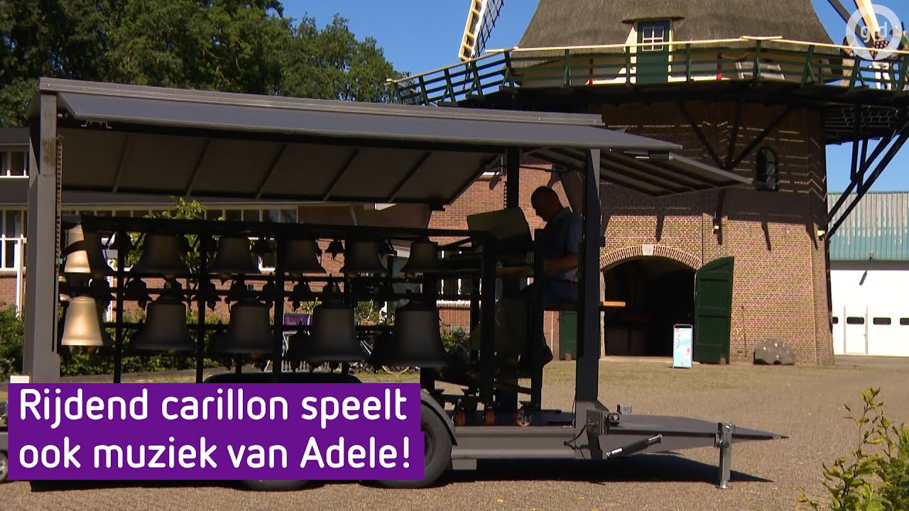 Martien heeft een rijdend carillon en speelt ook de hits van Adele - Zomer in Gelderland