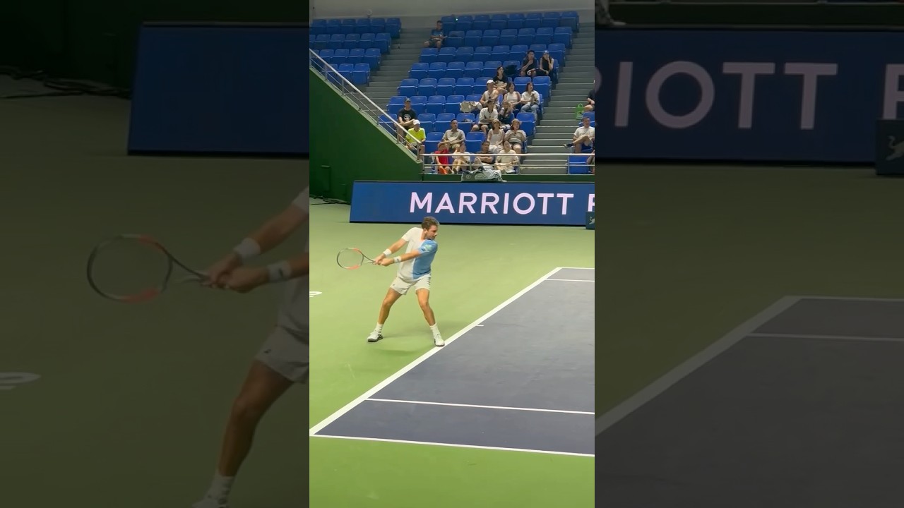 Cam Norrie in action in Shanghai | Rolex Shanghai Masters 