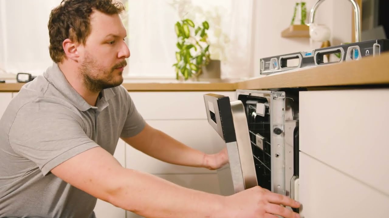 Dishwashers: Fixed Door Installation
