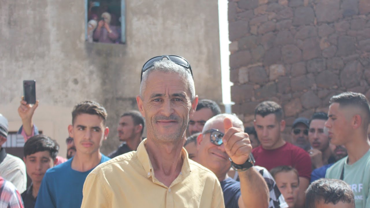 الحضرة العيساوية بزاوية إمرابضن بني شيكر أثناء وصول علم القرمود بفرخانة تنظيم حكيم والتحية للشيخ حسن