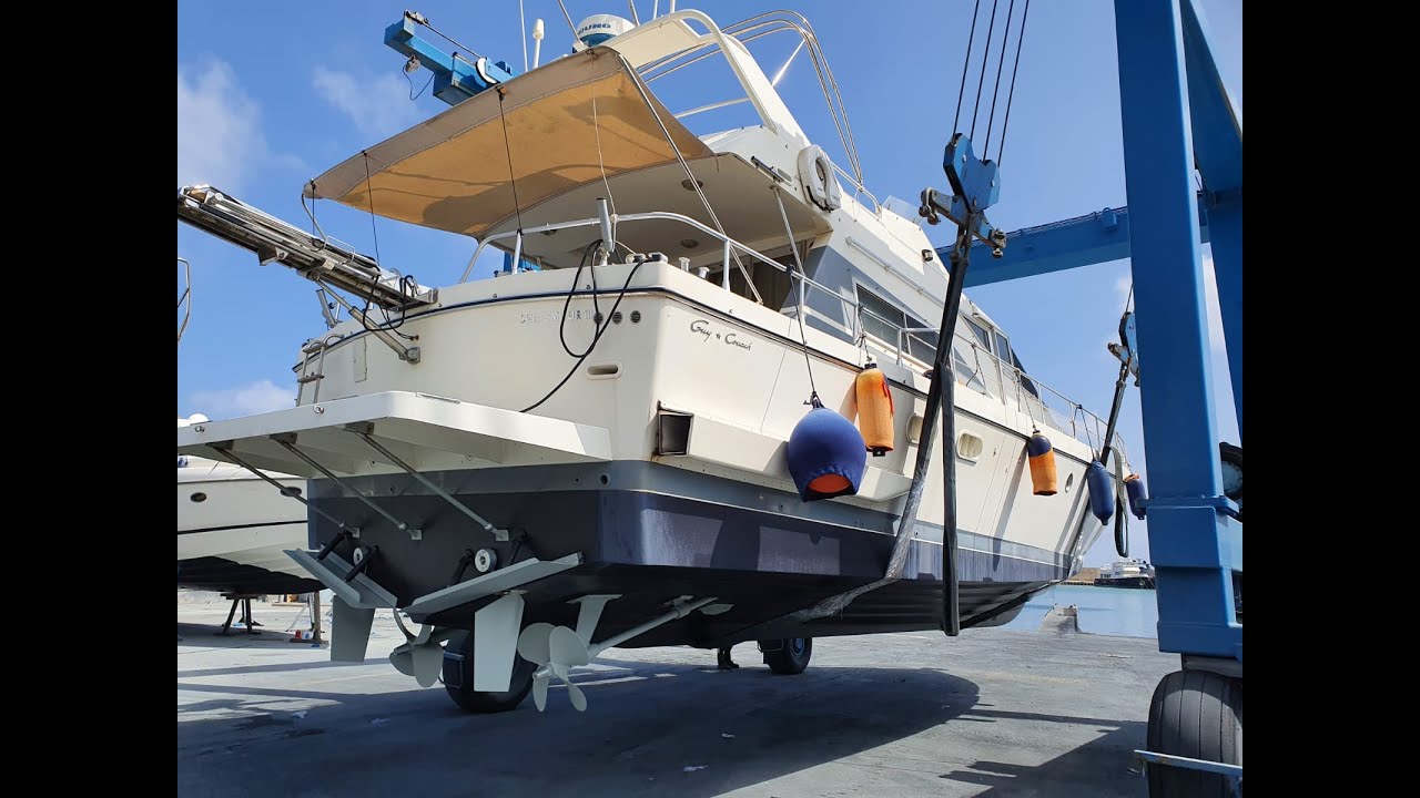 Guy Coach 1015 Flybridge Boat For Sale Barcelona