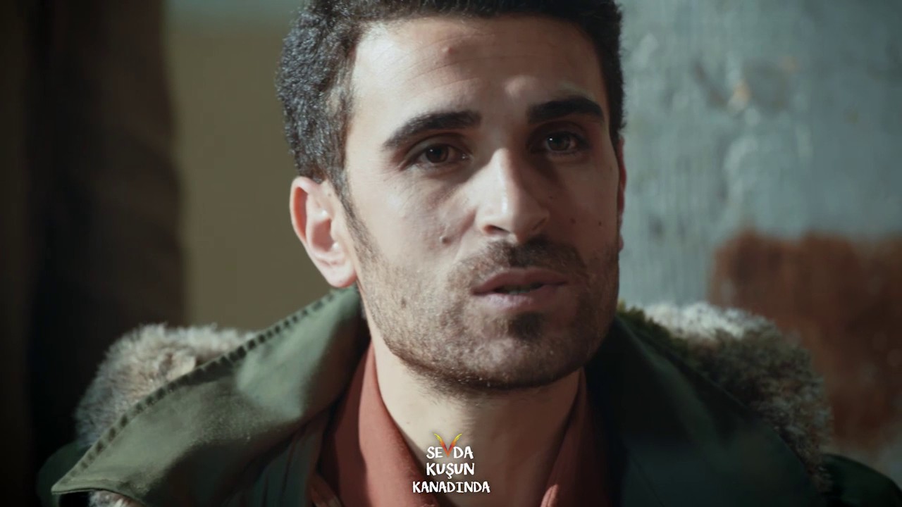 Sevda Kuşun Kanadında 12.Bölüm - Burası devrim mahkemesi bende sanığım öyle mi?