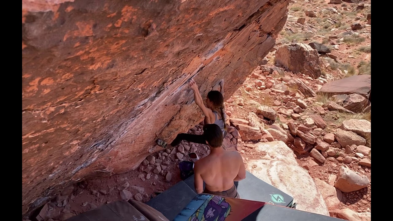 ‘Scare Tactics Right’ (V8/9) -Kraft Boulders