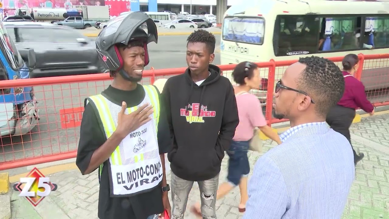 El Chino RD y si peculiar forma de educar a los motociclistas | Zona 5