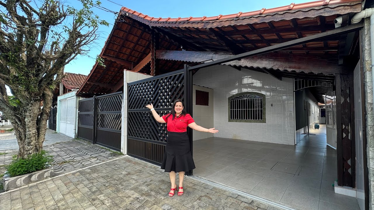 Casa 03 dormitórios, pronta pra morar, perto da praia, feira livre😍 boa vizinhança  🏠 ⛱️☀️❤️