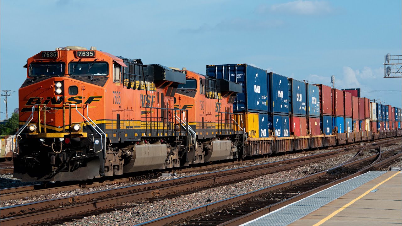[4K] Railfanning Commerce and Santa Fe Springs with SCAX 929 and unique horns