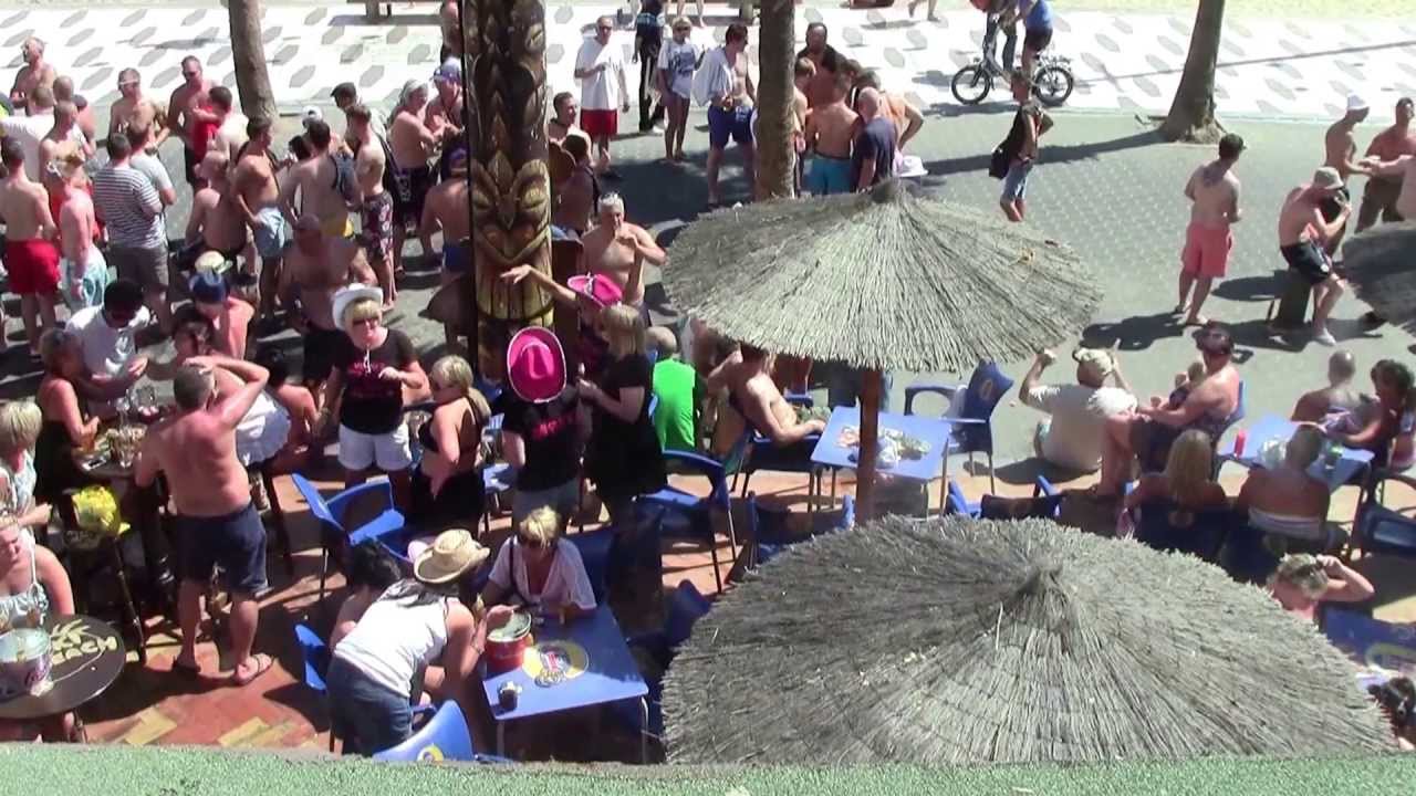 Tiki Beach Benidorm June 13 2013 Sweet Caroline