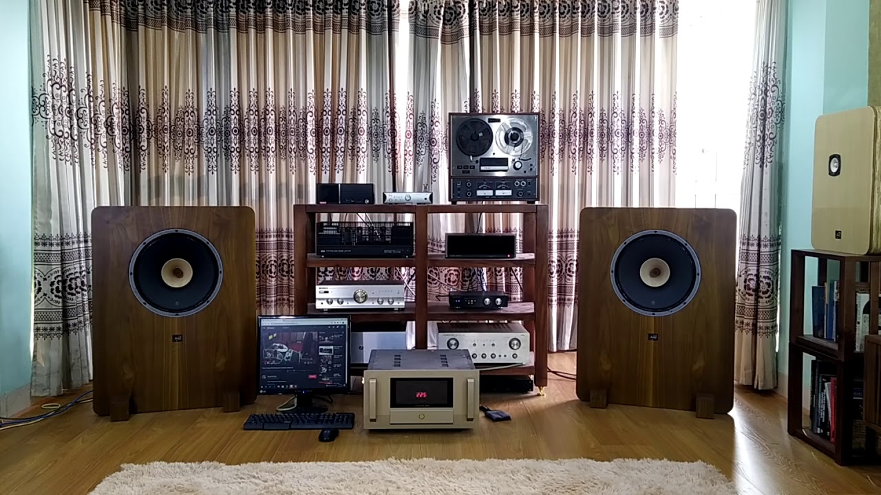 Clip test loa to&agrave;n dải 40cm Lii Audio F-15 chơi v&aacute;n hở.