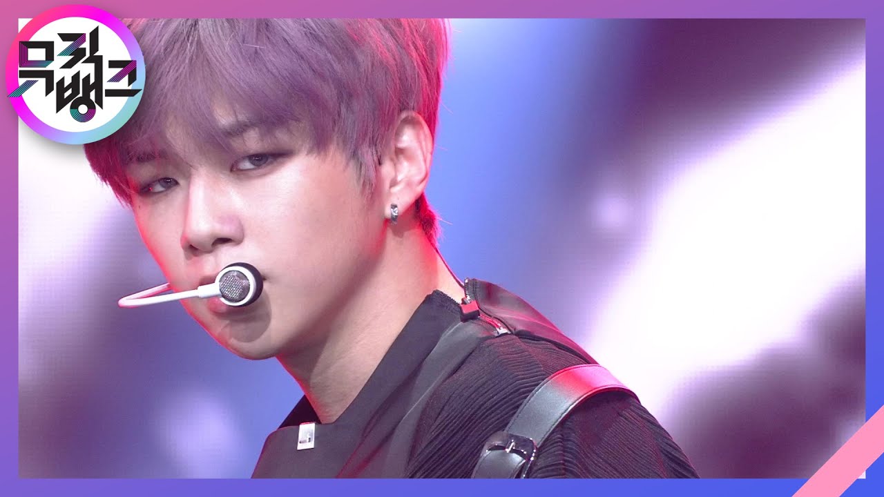 PARANOIA - 강다니엘(KANGDANIEL) [뮤직뱅크/Music Bank] | KBS 210226 방송