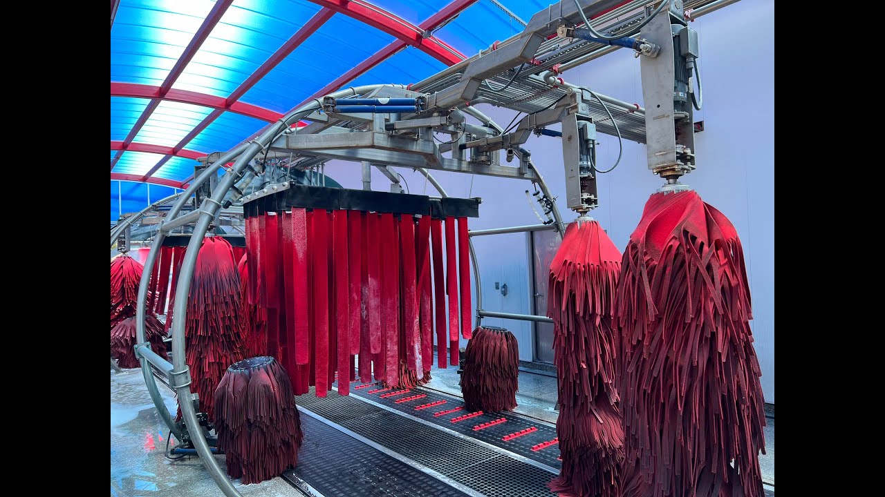 Premier Oil Change Car Wash: Central Point Site (w/ Luminaura)